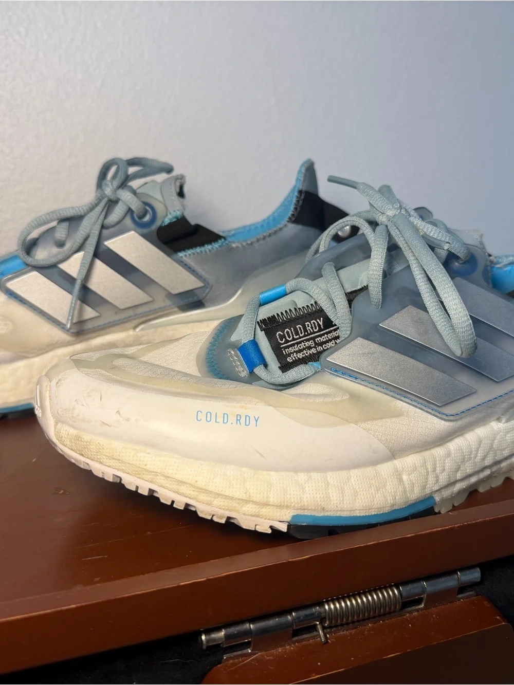 Adidas men’s 10.5  Blue and White Cold.RDY Running Shoes